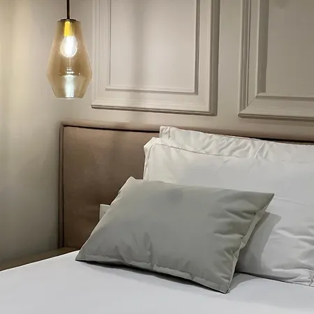 Apart Otel Coastline Golem Dıraç