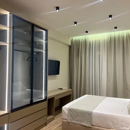 Coastline Golem Dıraç