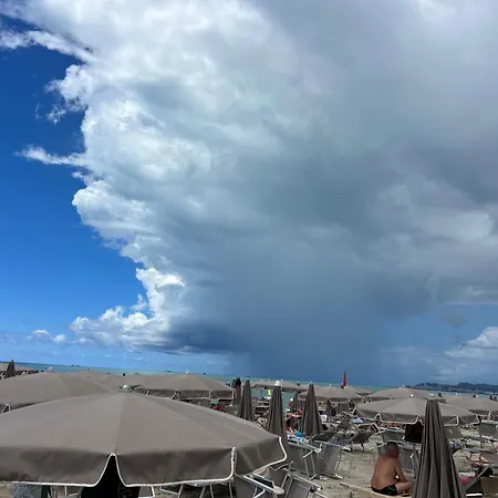 Coastline Golem Aparthotel Durrës