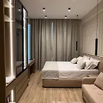 Aparthotel Coastline Five Beachside & Durres