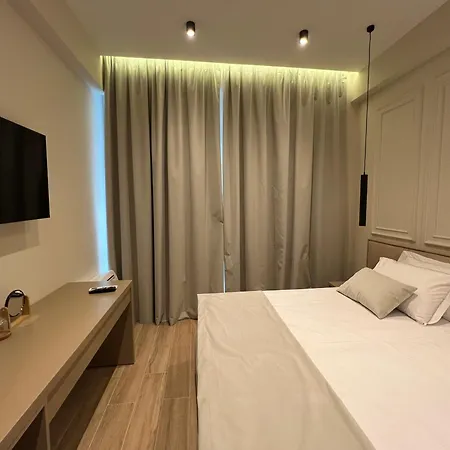Coastline Five Beachside & Apartmanhotel Durrës